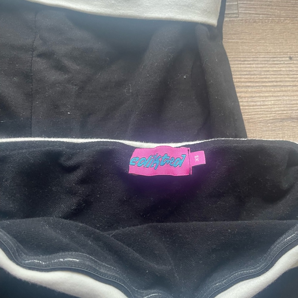 Edikted fold over flare leggings and tube top set! - Picture 3 of 4